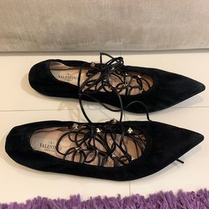 Valentino Garavani Rockstud Lace-Up Black Suede Ballerina Flat Size 36